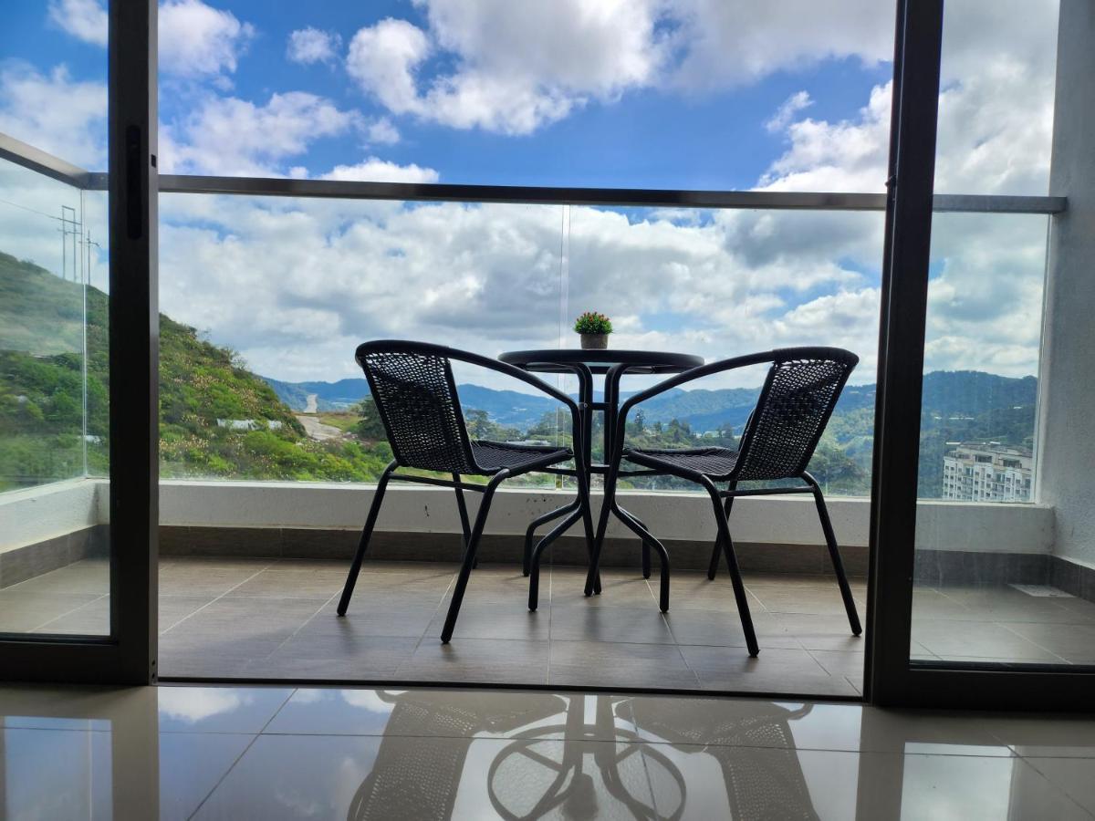 Relax Bear Homestay Tanah Rata Exterior photo