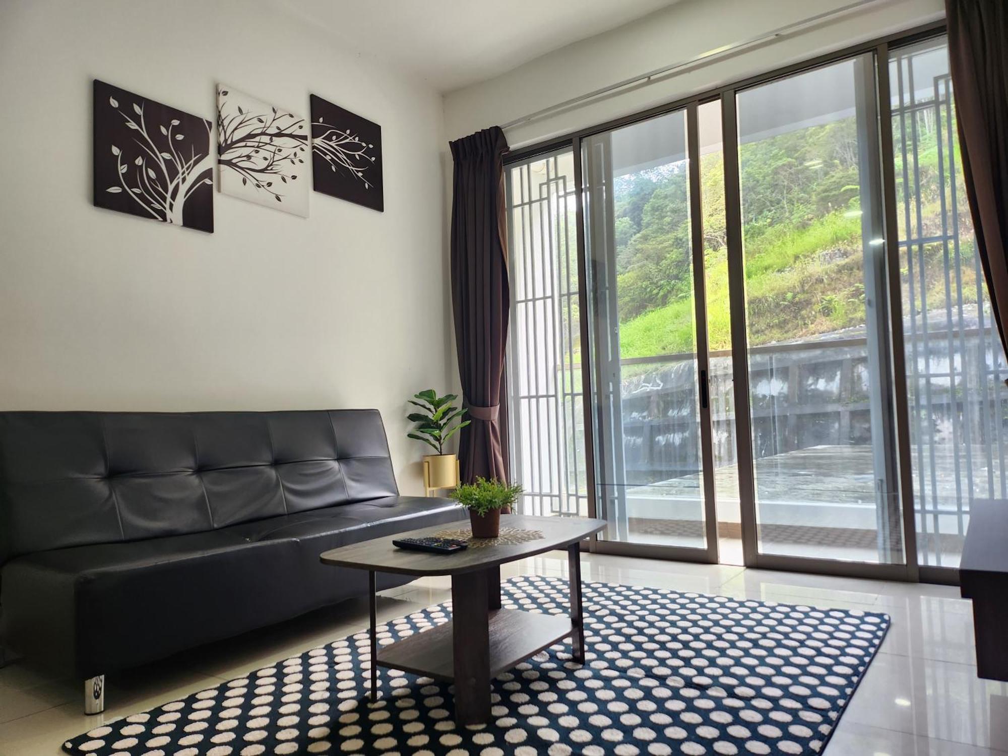 Relax Bear Homestay Tanah Rata Exterior photo